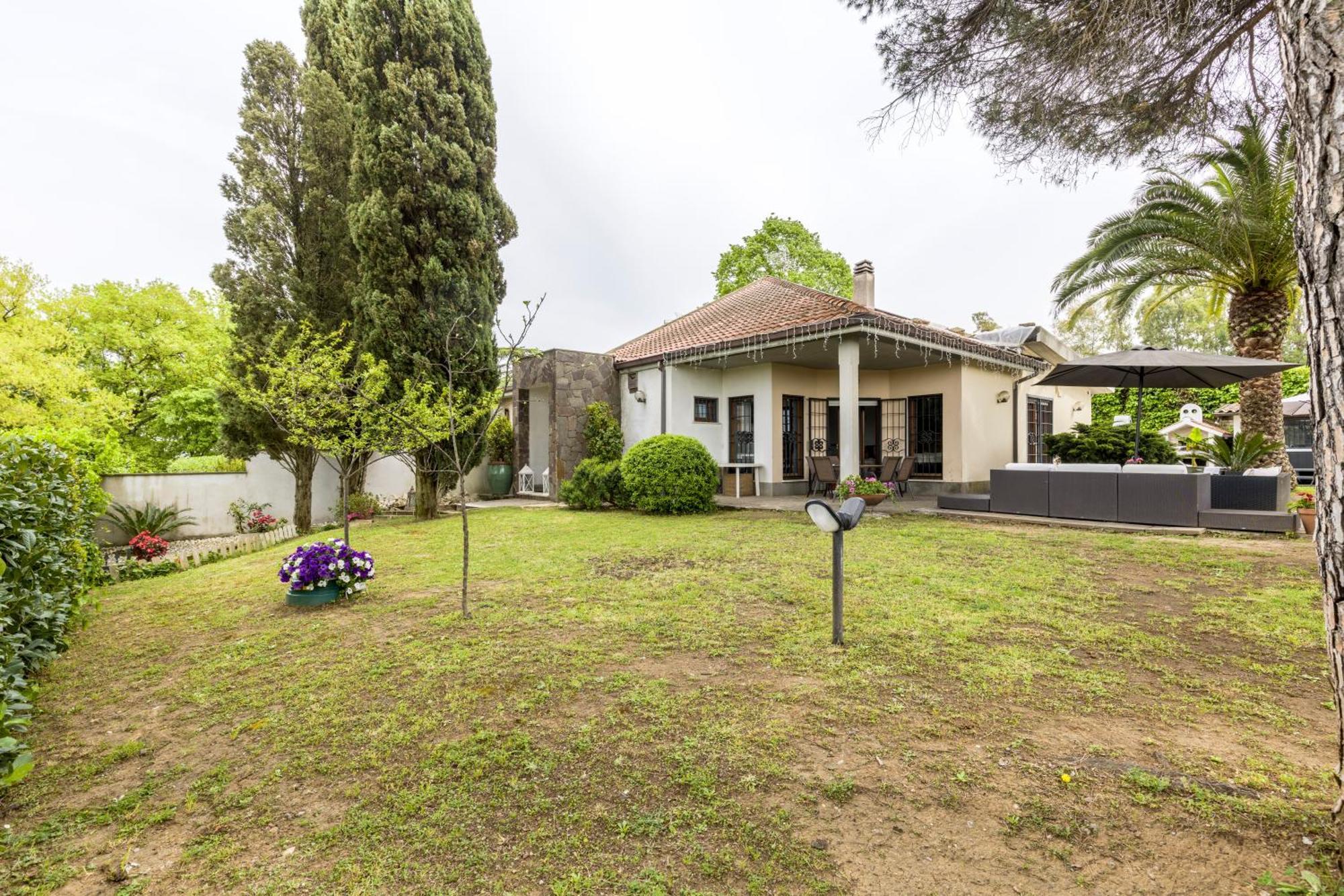 Villa Del Rubbio Rome Bagian luar foto